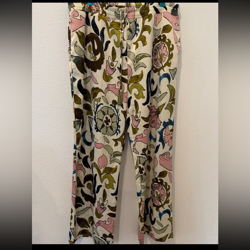 Joie Wide Leg High Waist Satin Pant Comfy Flowy Boho Festive Indie Preppy Office